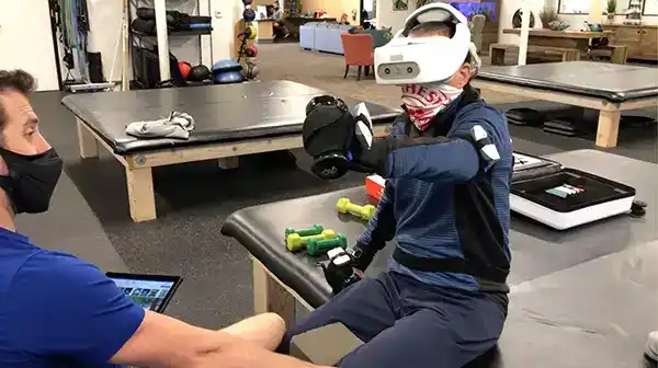 Derek uses the REAL Immersive System to strengthen his core after a spinal cord injury